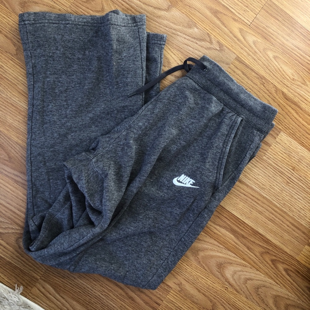 Nike Sweatpants